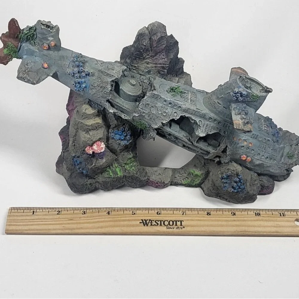 Sunken submarine Shipwreck Aquarium Decor Statue 12” long